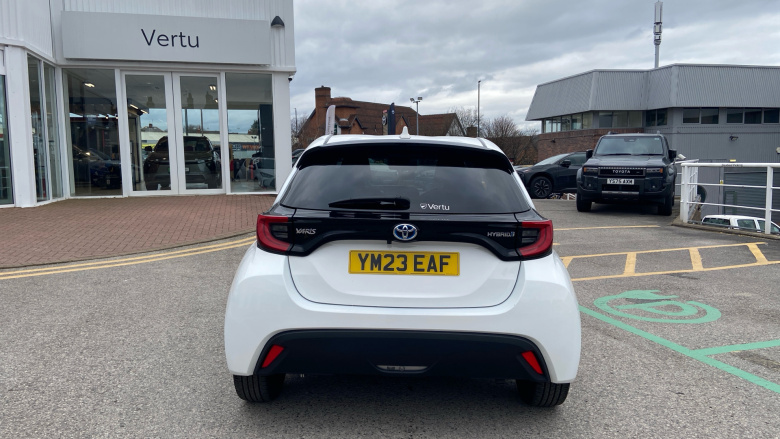 Toyota Yaris 1.5 Hybrid Design 5dr CVT Hybrid Hatchback